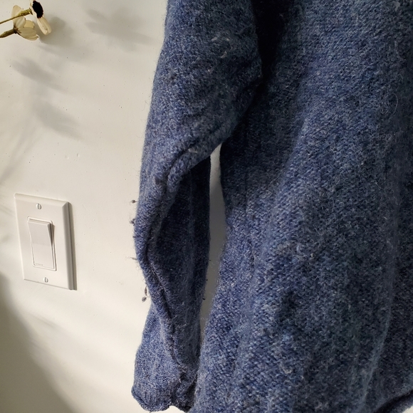 Vintage Woolrich Wool Sweater - Picture 6 of 7